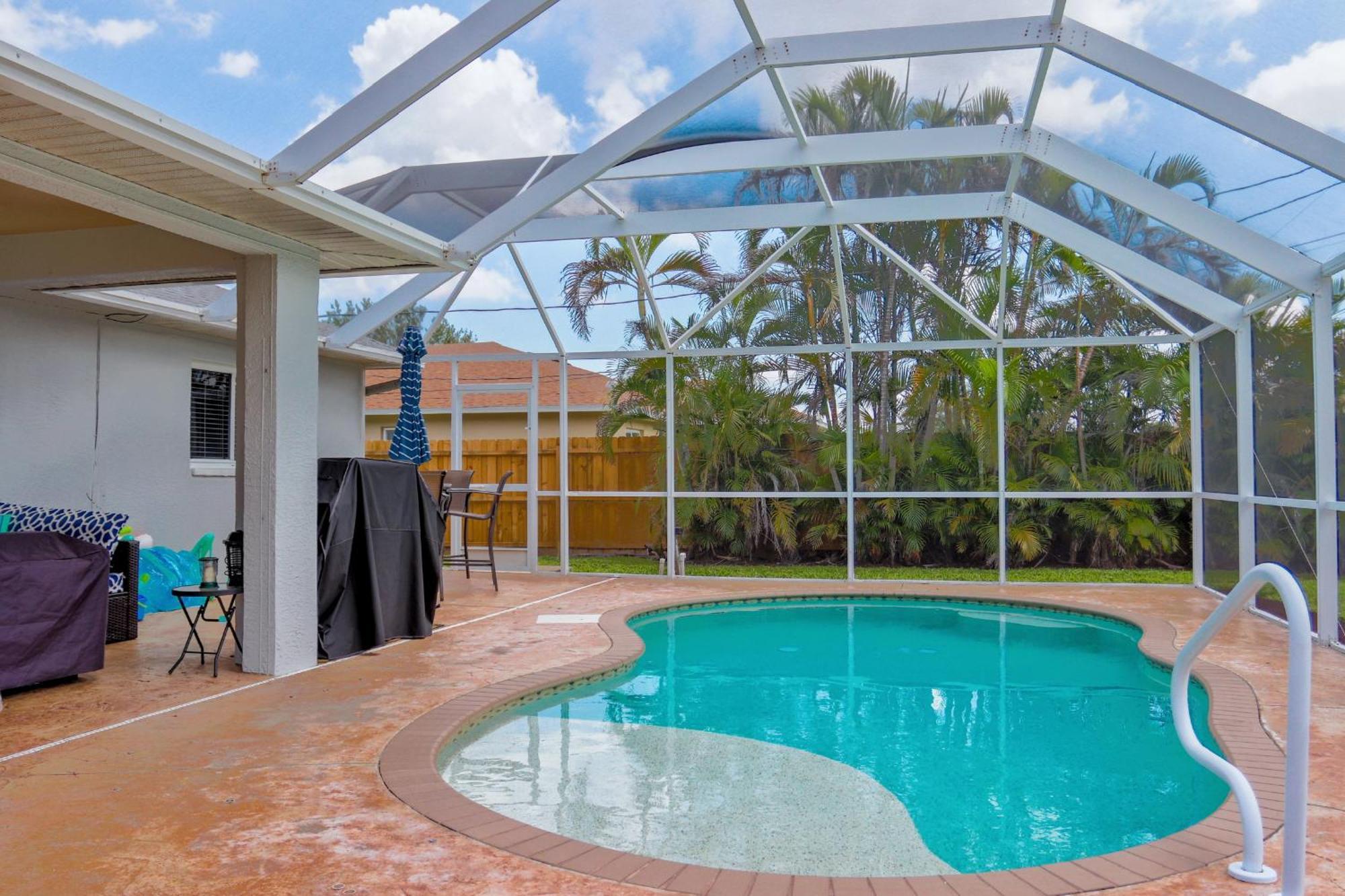 Beautiful Pool Home With Sleeping For 8 For Lovelypeople Cape Coral Dış mekan fotoğraf